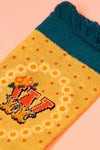A-Z Alphabet Monogram Letter Ankle Socks: W