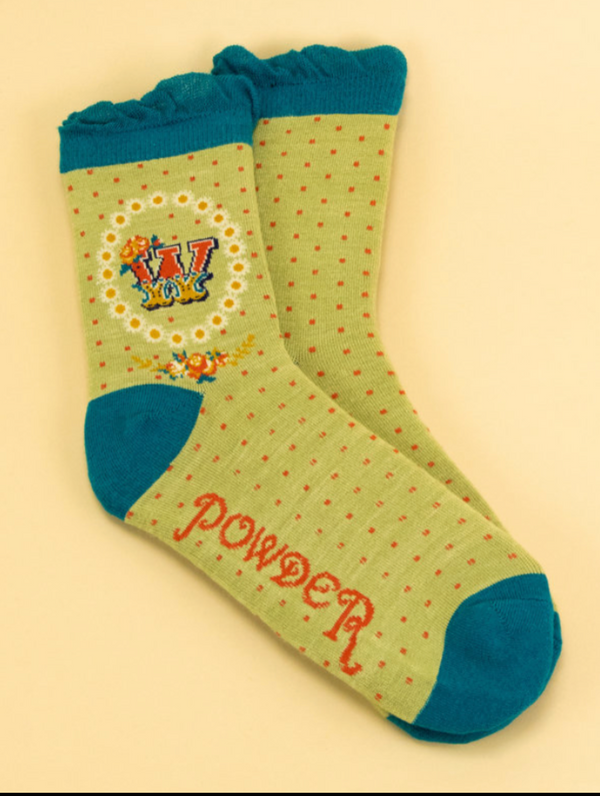 A-Z Alphabet Monogram Letter Ankle Socks: W