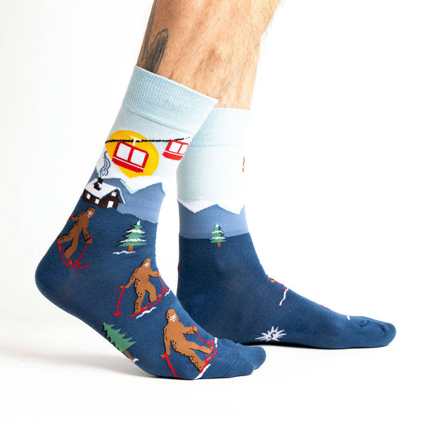 Men's Crew Holiday Sock: Hit the Slopes