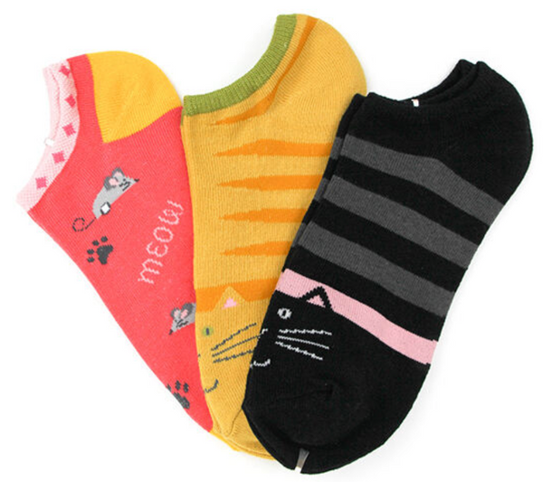 Woman's 3 Pair Kitty No-Show Socks